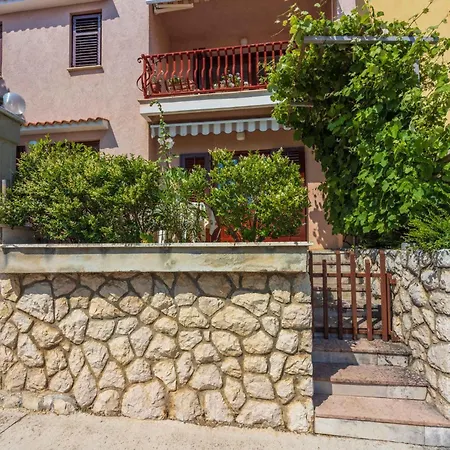 Appartement In 45276 Novi Vinodolski